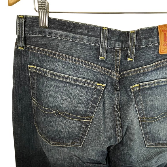 Lucky Brand Dungarees Men Size 32 Classic Fit Dark Wash Straight Leg Jeans - Picture 7 of 12